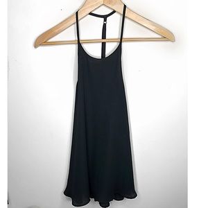 Unique Backless Black Top